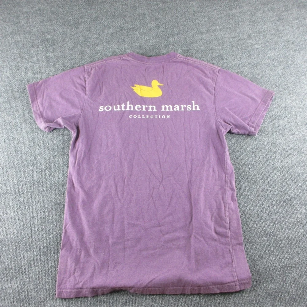 Southern Marsh Shirt Mens Small Purple Short Sleeve Pocket Duck Graphic Tee